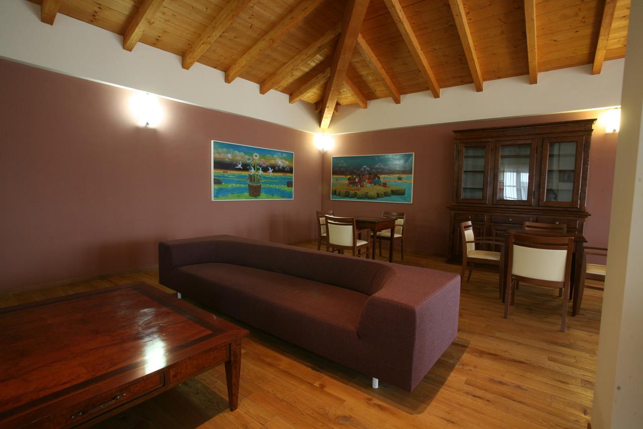 Hotel Golf Valcurone Momperone Exterior foto
